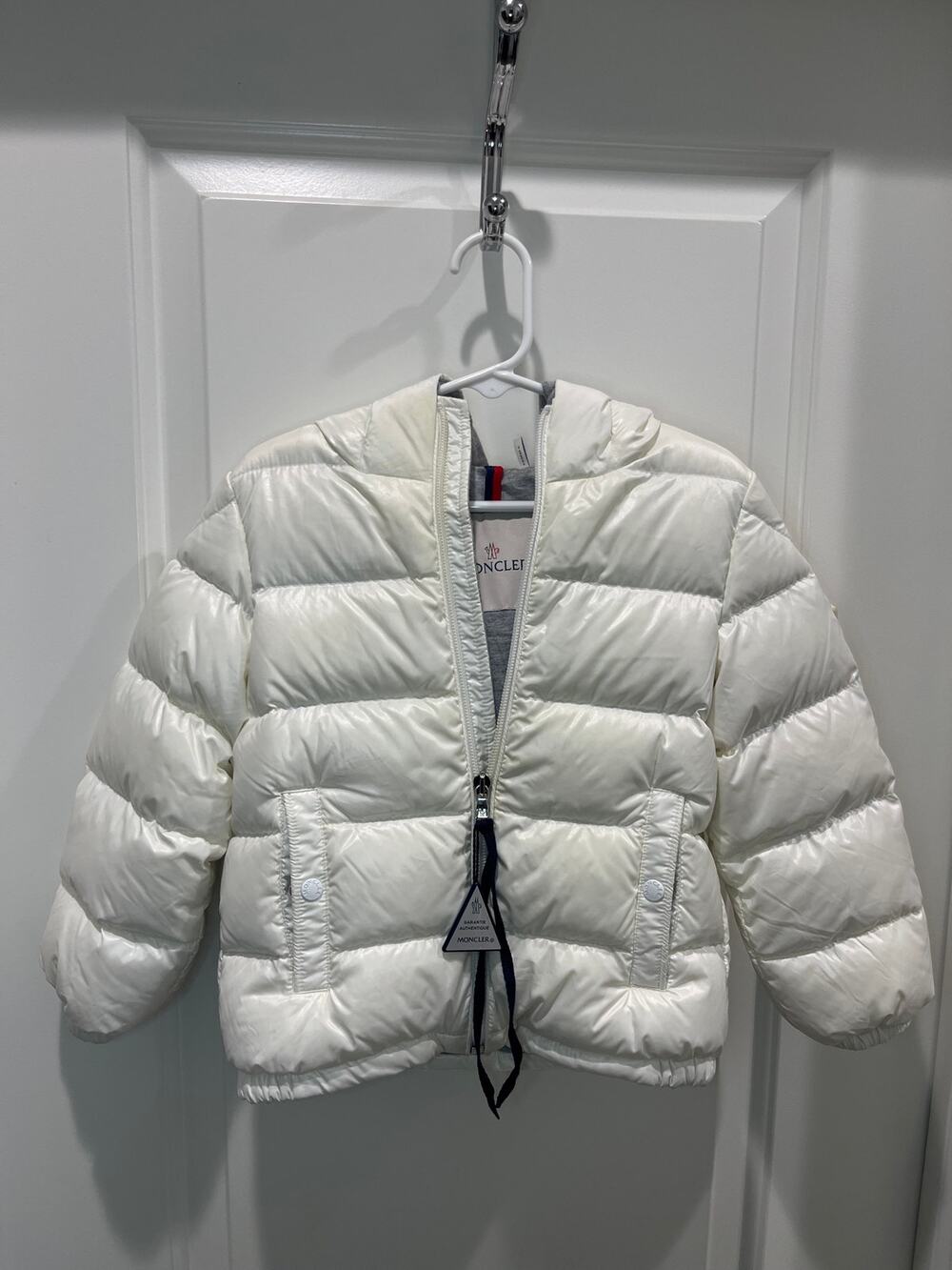 Moncler Kids' Puffer Jacket in White Sz 3 Years